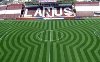 Estadio: Ciudad de Lan&uacute;s