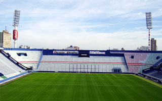Estadio: Jos&eacute; Amalfitani