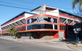 Estadio: 15 de Abril