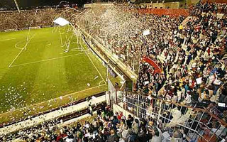 Estadio: 15 de Abril
